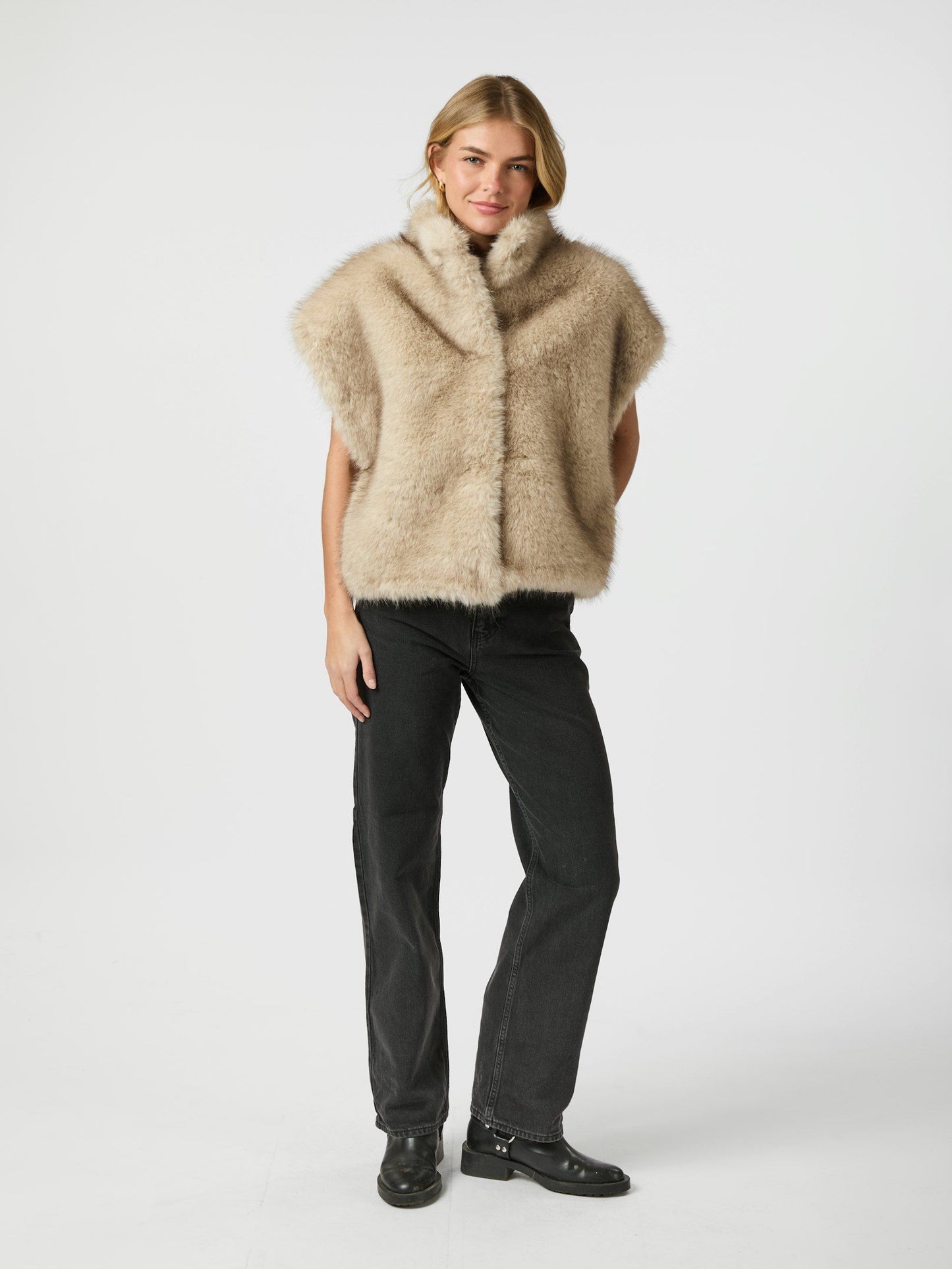 Kevini Faux Fur Vest