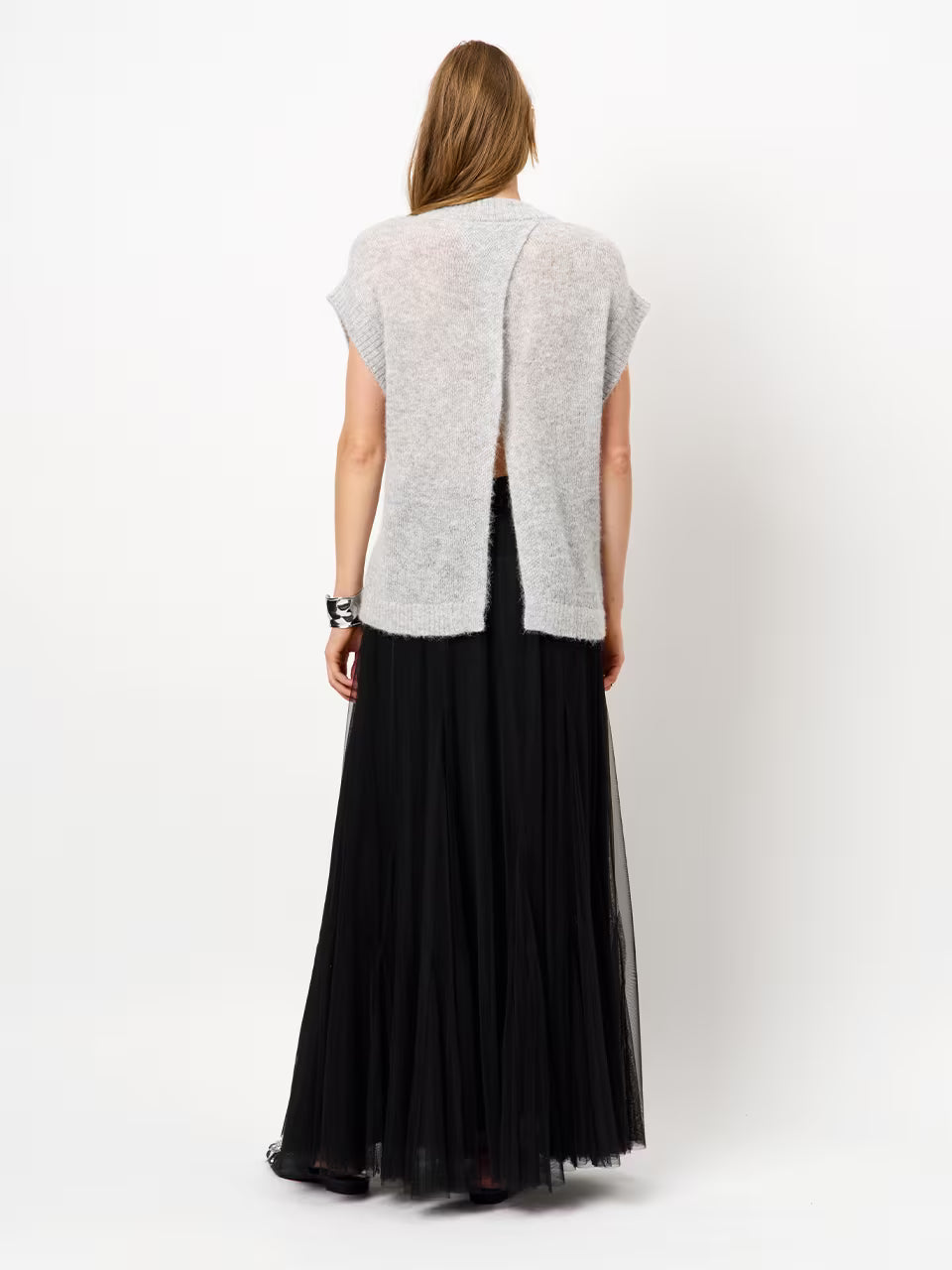 Nycia Sleeveless sequin sweater