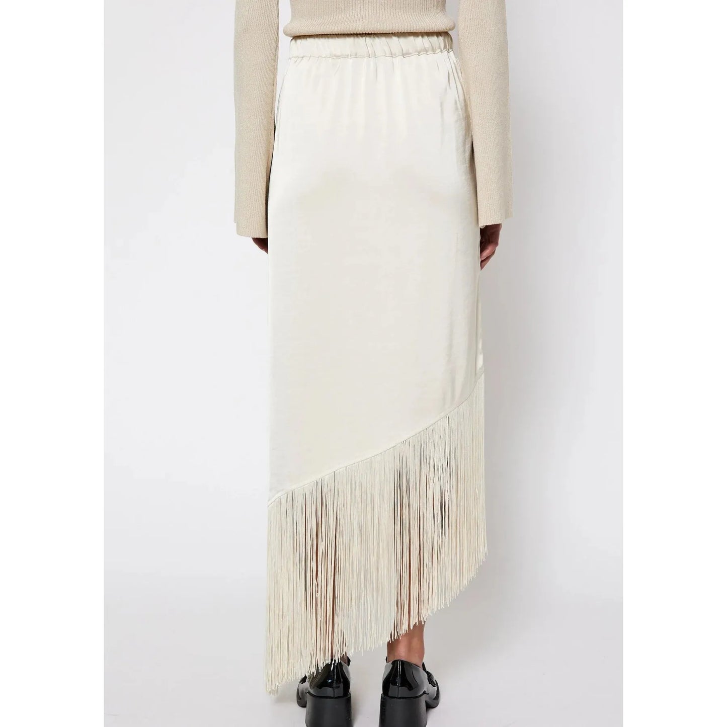 Gili fringe skirt