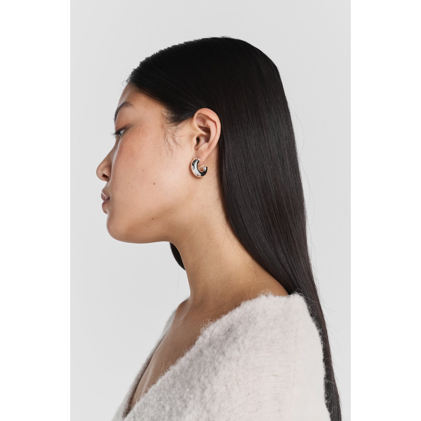 Ava Hoops
