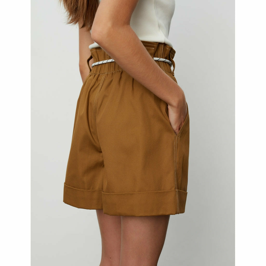 DAY Robin Shorts - Crispy Canvas