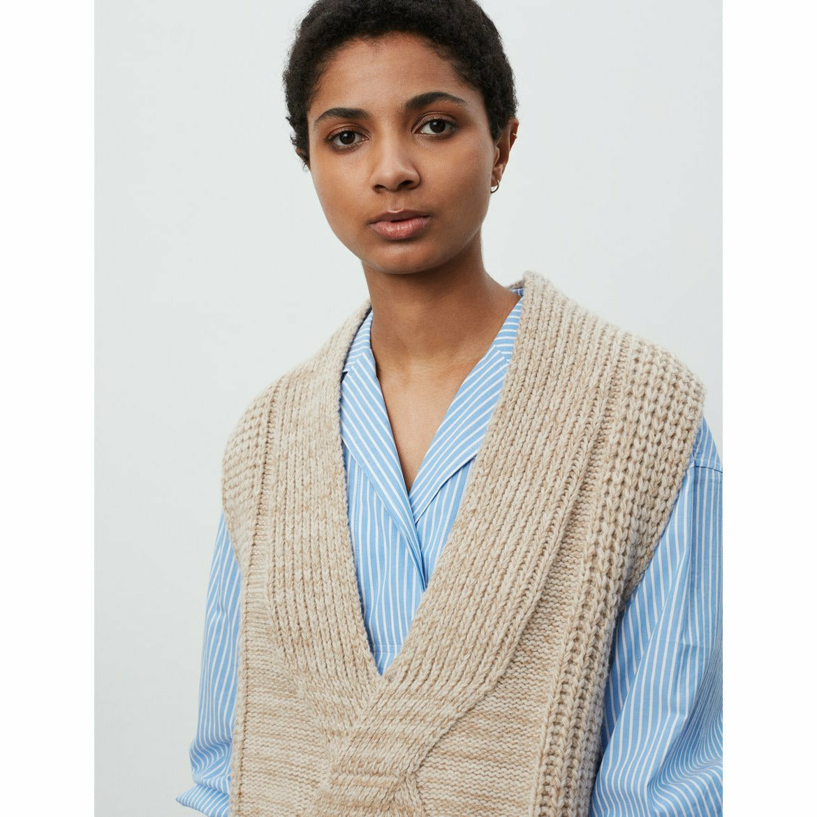 2ND Edition Seles Vest