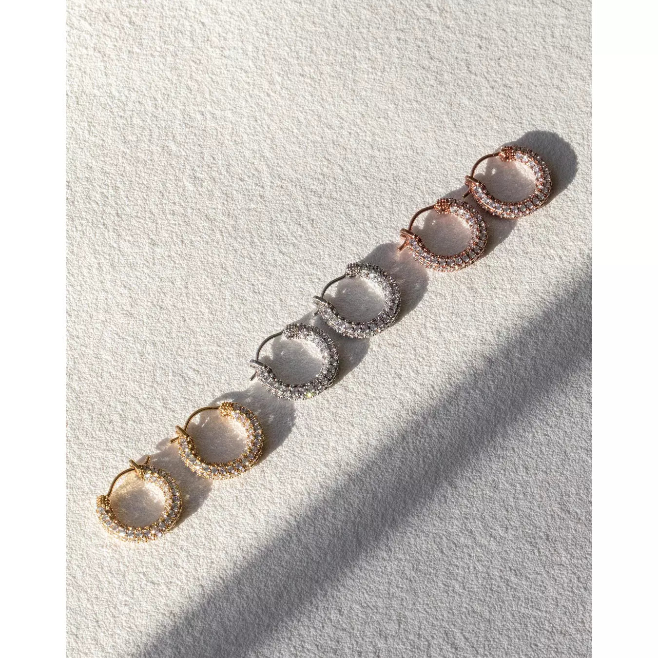 PAVE AMALFI HUGGIES- GOLD