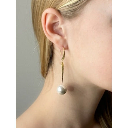 ORBIT Pearl earrings 12mm