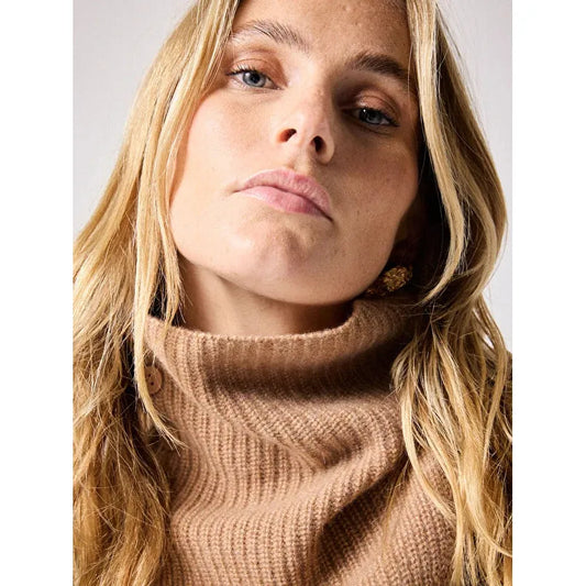 Baya cashmere collar