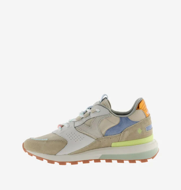 Viento sneakers