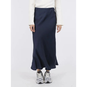 
                  
                    Ladda bild in galleri, Vicky Heavy Sateen Skirt
                  
                