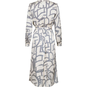 
                  
                    Ladda bild in galleri, Cilian Line Shapes Dress
                  
                