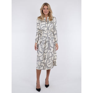 
                  
                    Ladda bild in galleri, Cilian Line Shapes Dress
                  
                