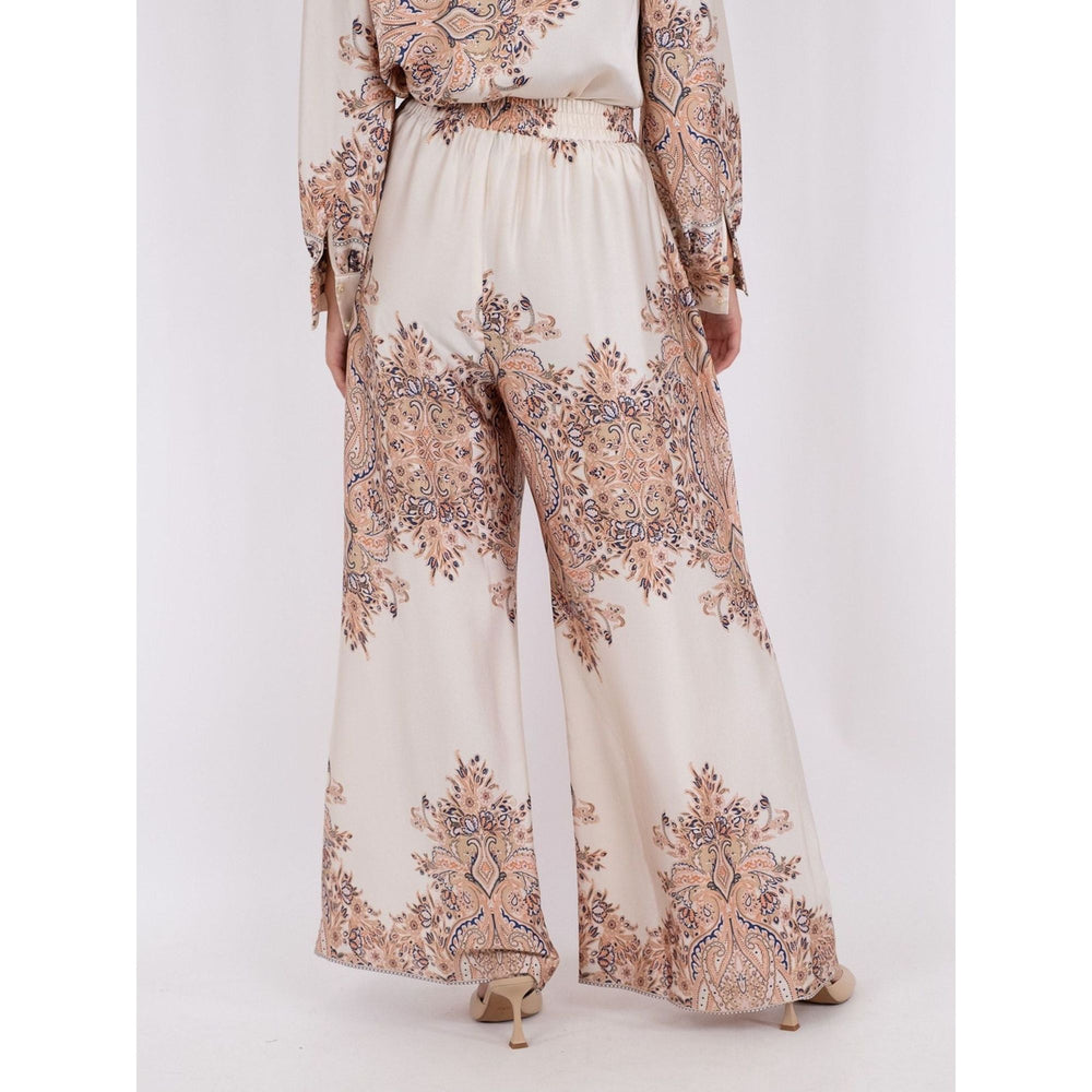 
                  
                    Ladda bild in galleri, Mana Paisley Border Pants
                  
                