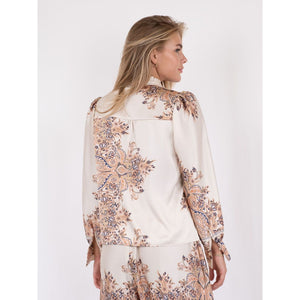 
                  
                    Ladda bild in galleri, Massima Paisley Border Blouse
                  
                