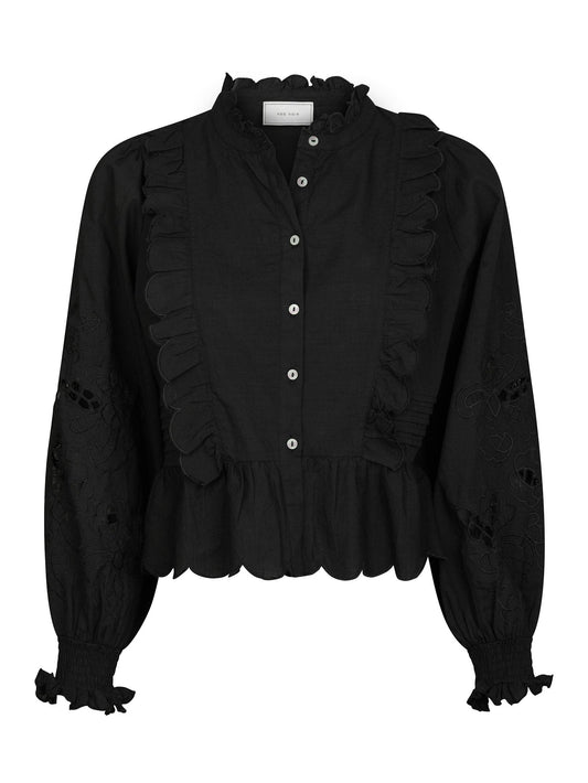 Petrine Embroidery Blouse