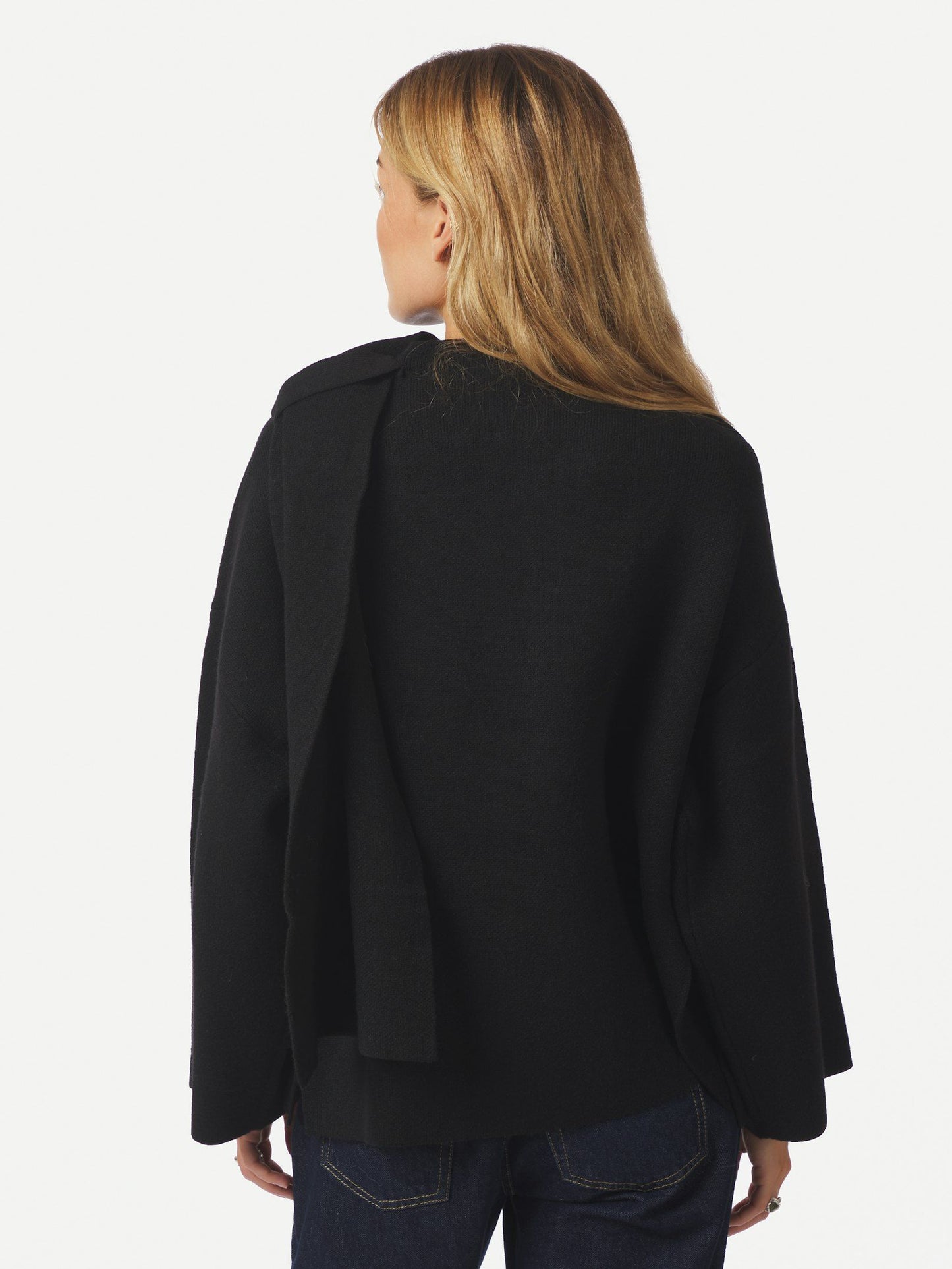 Wals Knit Scarf Blouse