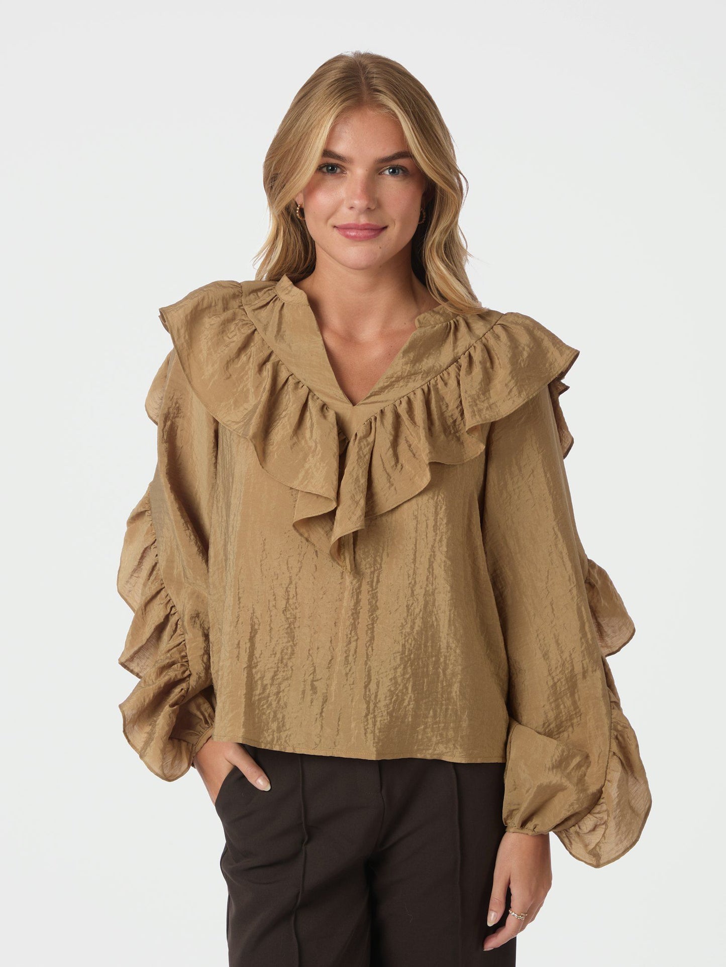 Nula Flounce Crisp Blouse