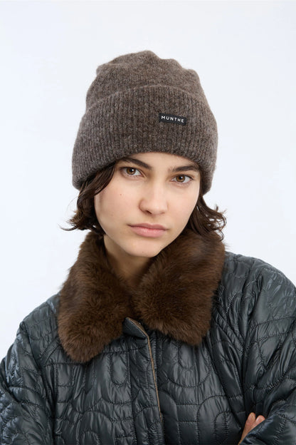 Victu hat
