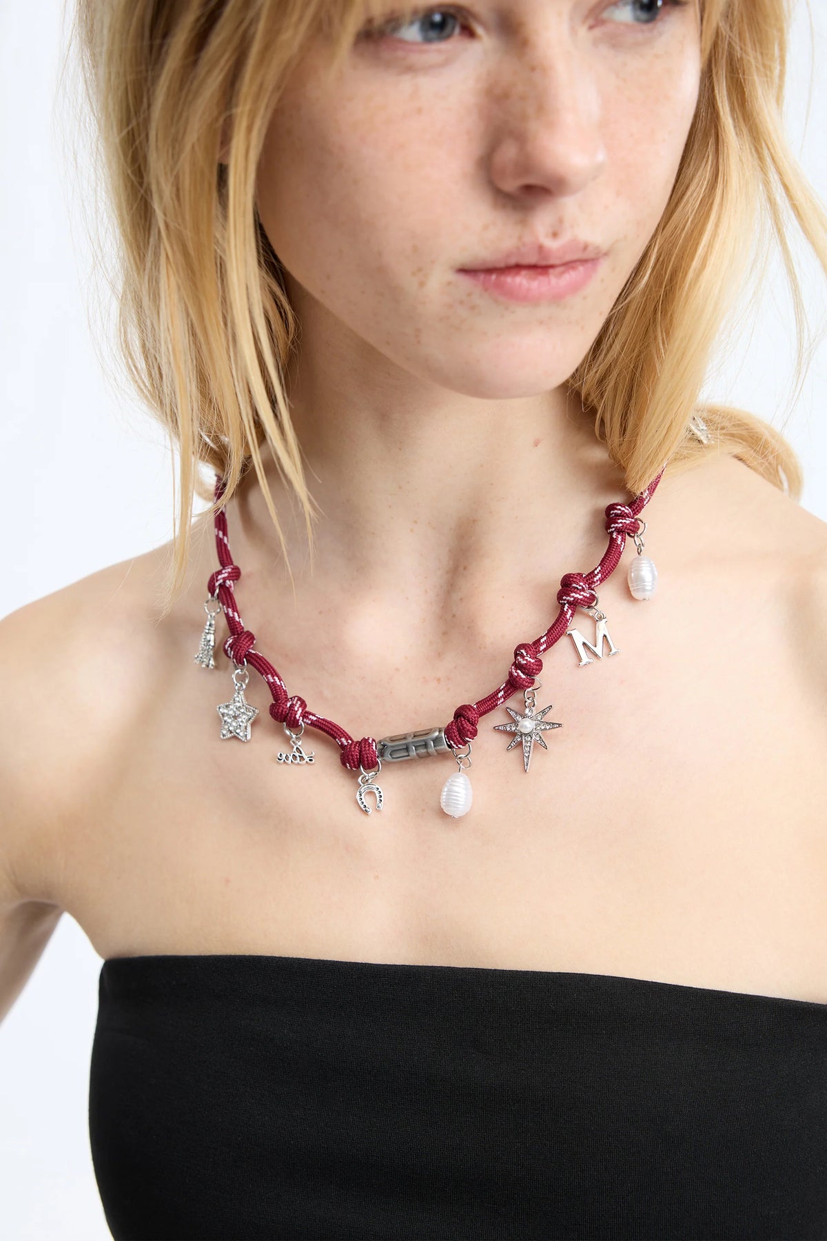 Calasta necklace