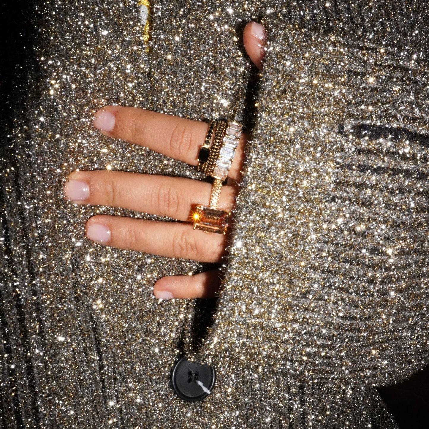 Ultra slim ring black silver