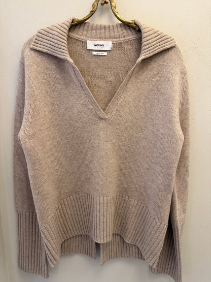 Notshy Nazila v neck beige