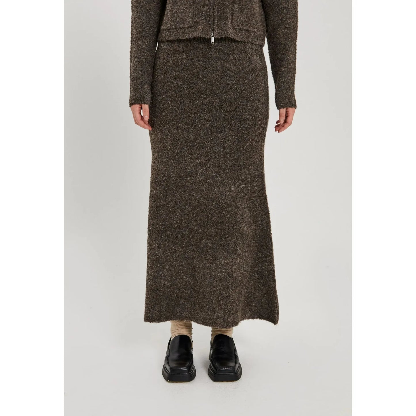 Filine knit skirt
