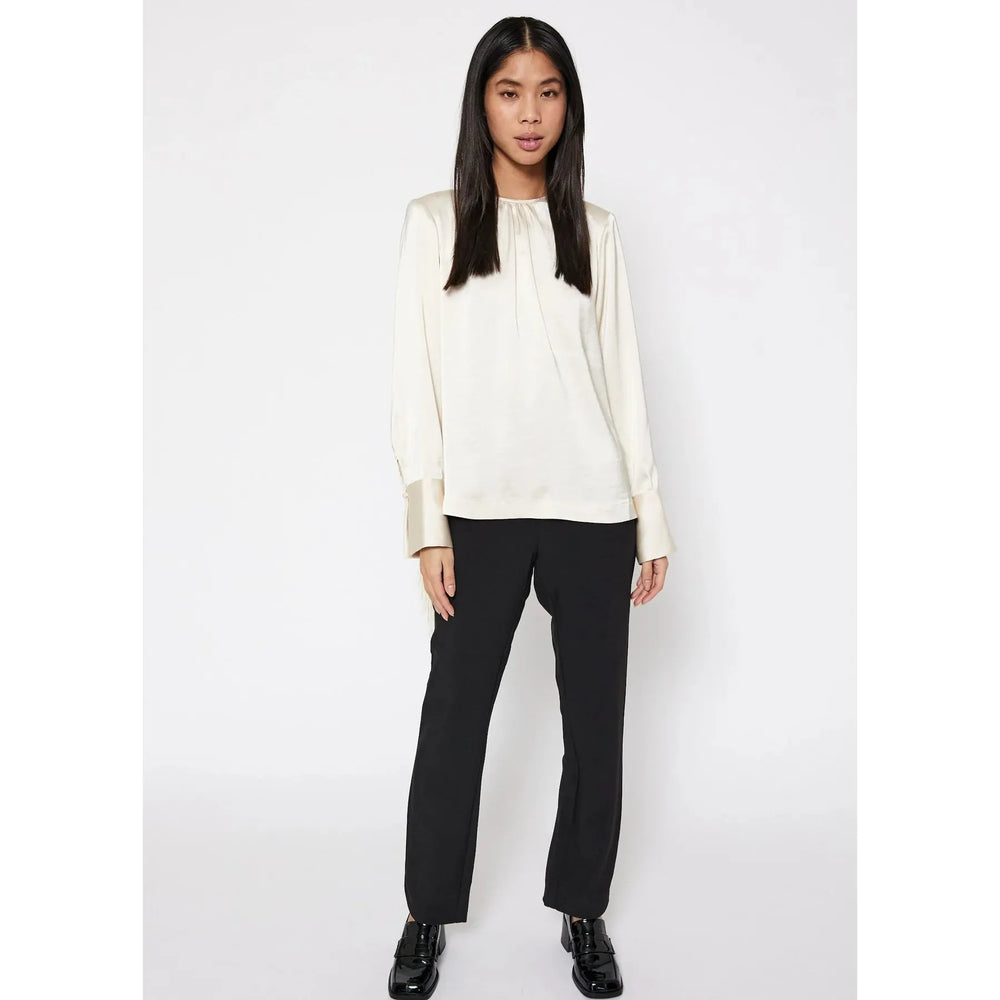 
                  
                    Ladda bild in galleri, Gili drape top
                  
                