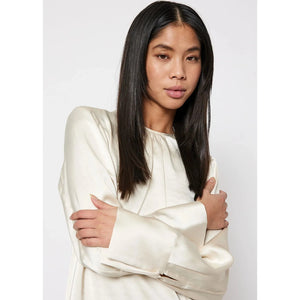 
                  
                    Ladda bild in galleri, Gili drape top
                  
                