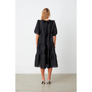 
                  
                    Ladda bild in galleri, Lilicras Dress
                  
                