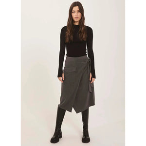 
                  
                    Ladda bild in galleri, Neo Skirt
                  
                