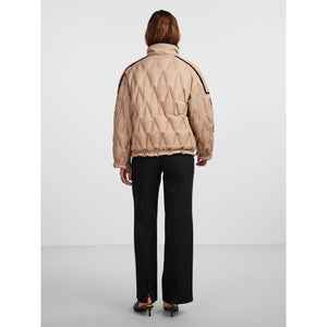 
                  
                    Ladda bild in galleri, YASJERA DOWN JACKET
                  
                