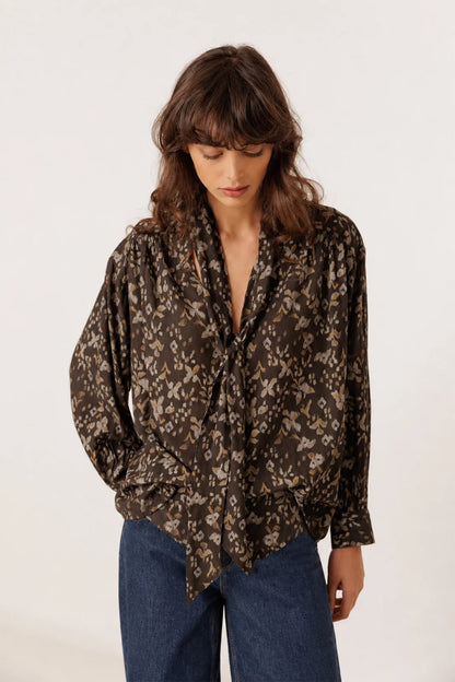 Oversize cotton shirt