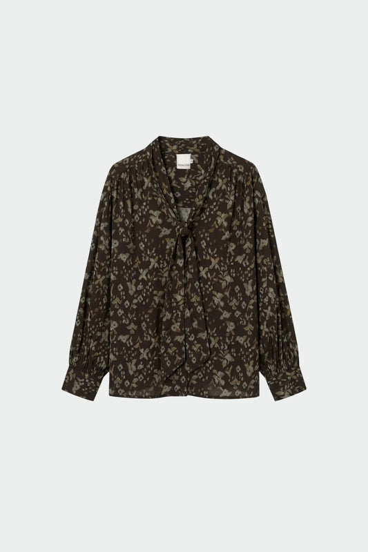 Oversize cotton shirt