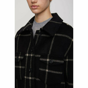 
                  
                    Ladda bild in galleri, JUST Luca Shirt Jacket svart
                  
                