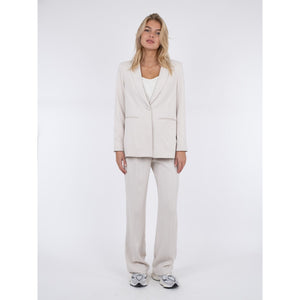
                  
                    Ladda bild in galleri, Avery Woven Blazer
                  
                