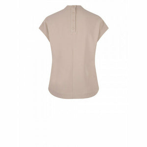 
                  
                    Ladda bild in galleri, Brune Crepe Top
                  
                
