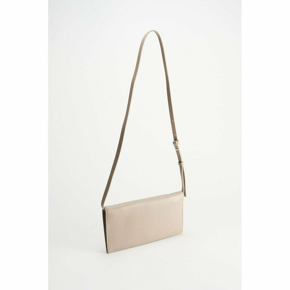 
                  
                    Ladda bild in galleri, CPH WALLET 3 - FRAPPE
                  
                