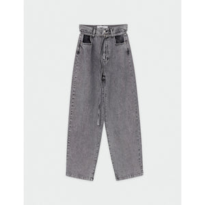 
                  
                    Ladda bild in galleri, Tom - Day To Day Denim
                  
                