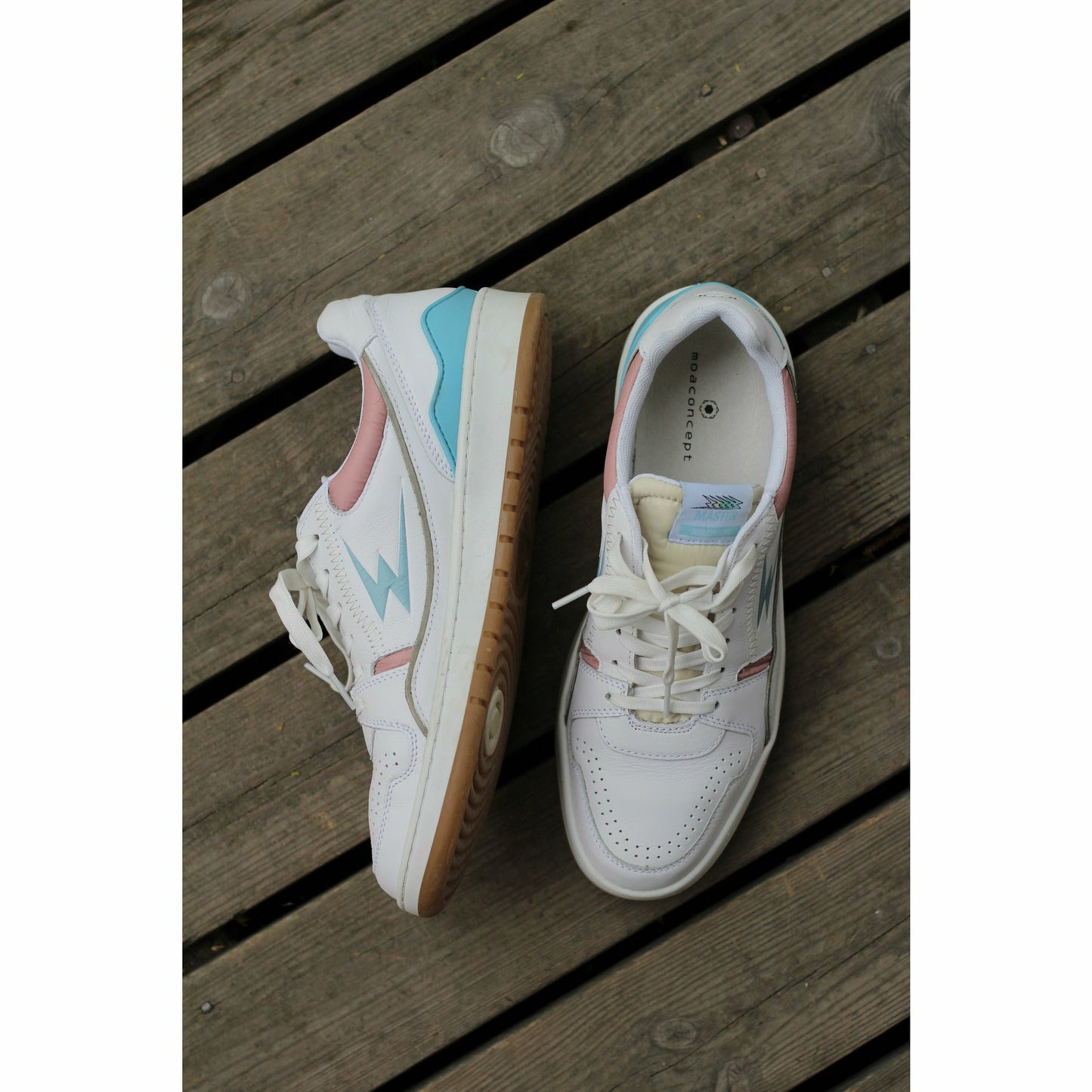 MG114 Sneakers Unisex