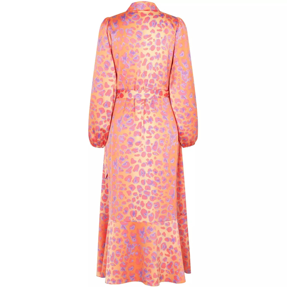 
                  
                    Ladda bild in galleri, Laracras Dress
                  
                