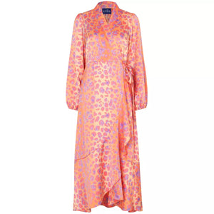 
                  
                    Ladda bild in galleri, Laracras Dress
                  
                