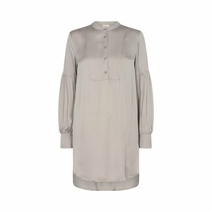 
                  
                    Ladda bild in galleri, LR-Perla 1 Shirt Grey
                  
                