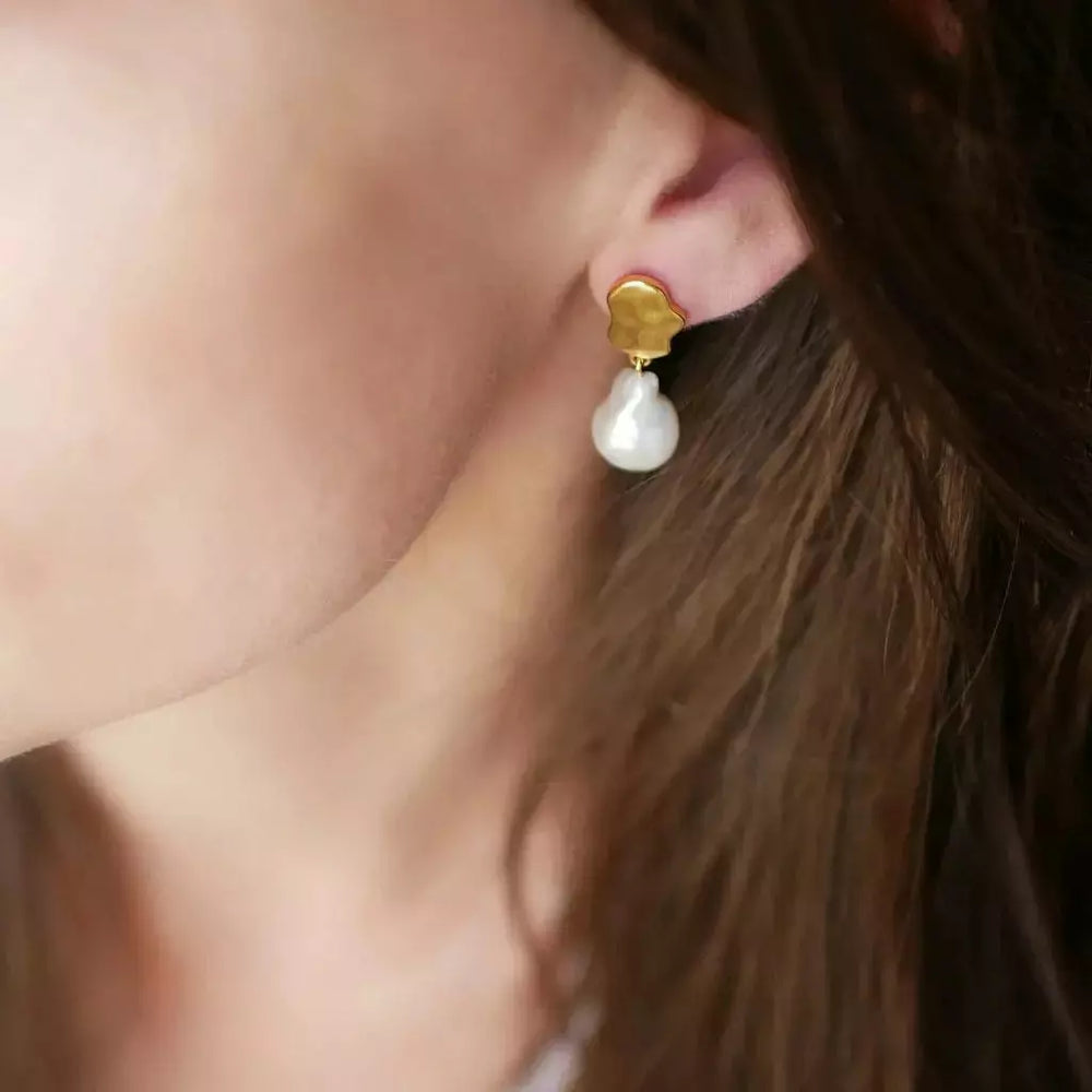 Alua Earring