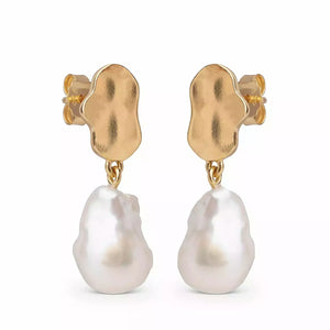
                  
                    Ladda bild in galleri, Alua Earring
                  
                