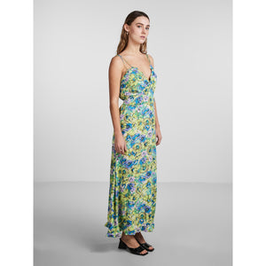 
                  
                    Ladda bild in galleri, YASLOMISA STRAP LONG DRESS
                  
                
