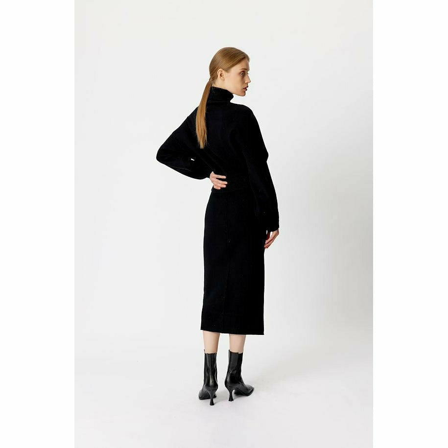 
                  
                    Ladda bild in galleri, TalliGZ Short Pullover
                  
                