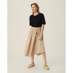 
                  
                    Ladda bild in galleri, Omaya Lana Midi Skirt sand
                  
                